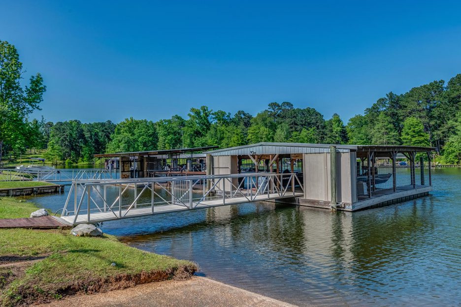 Boat House Paradise Point Park Hemphill, TX 75948