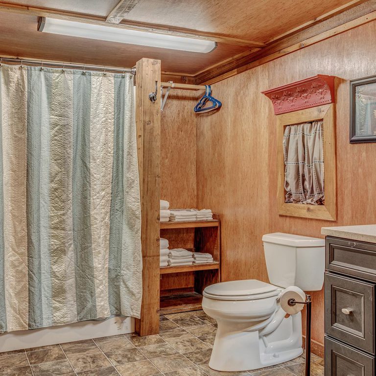 The Landing - Interior